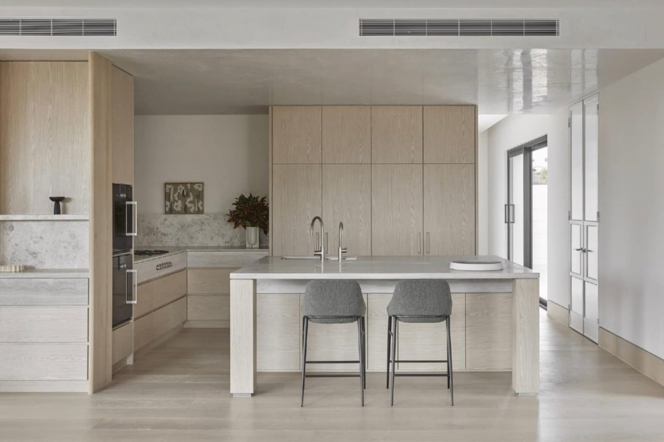 Chatswood Luxury Duplex gallery 3